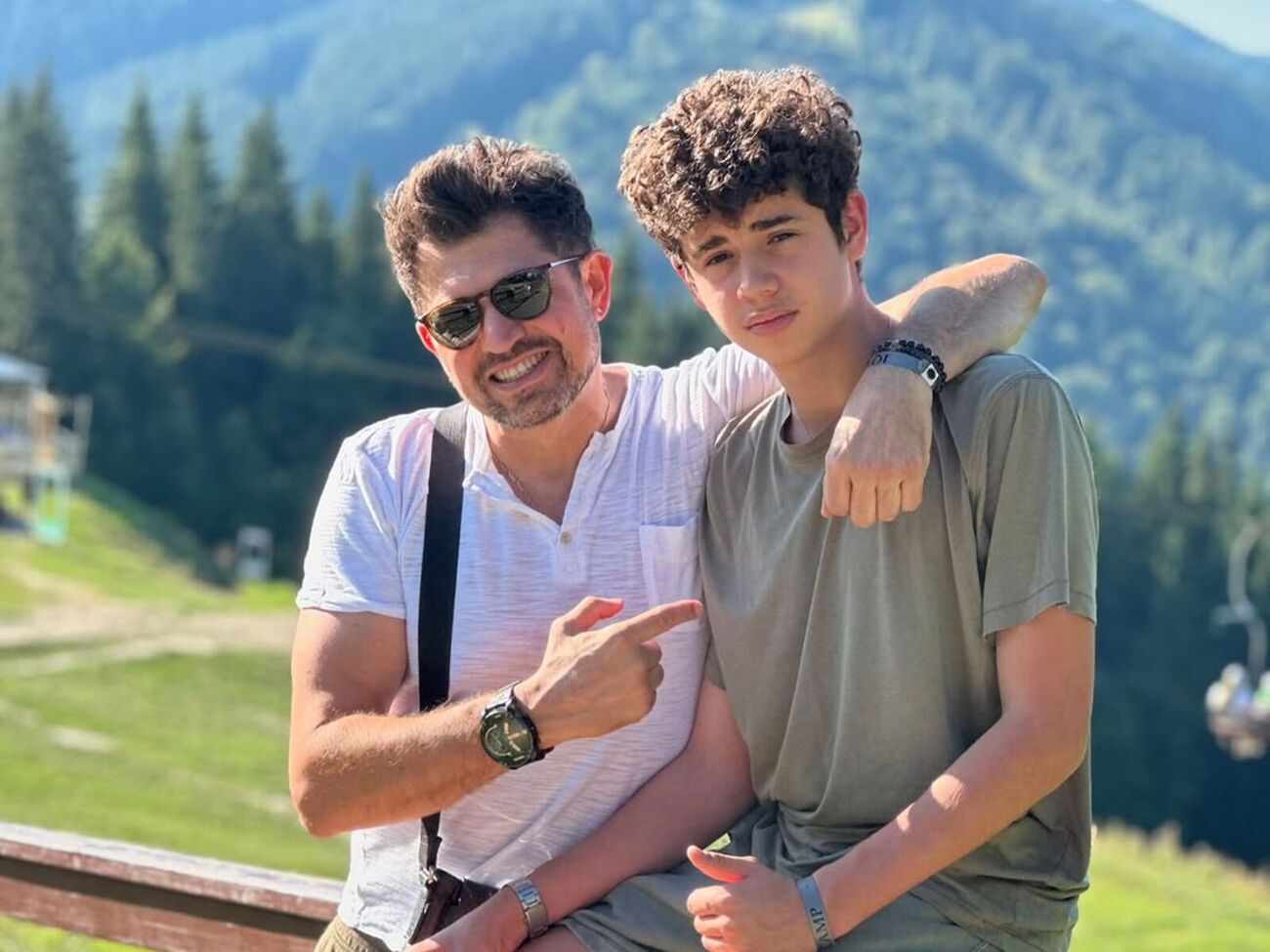 Джеджула о переезде сына в Украину: Пришел момент, когда недостаточно только внимания матери