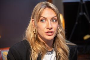 Нікітюк заручена з українським військовим Дмитром Бабчуком