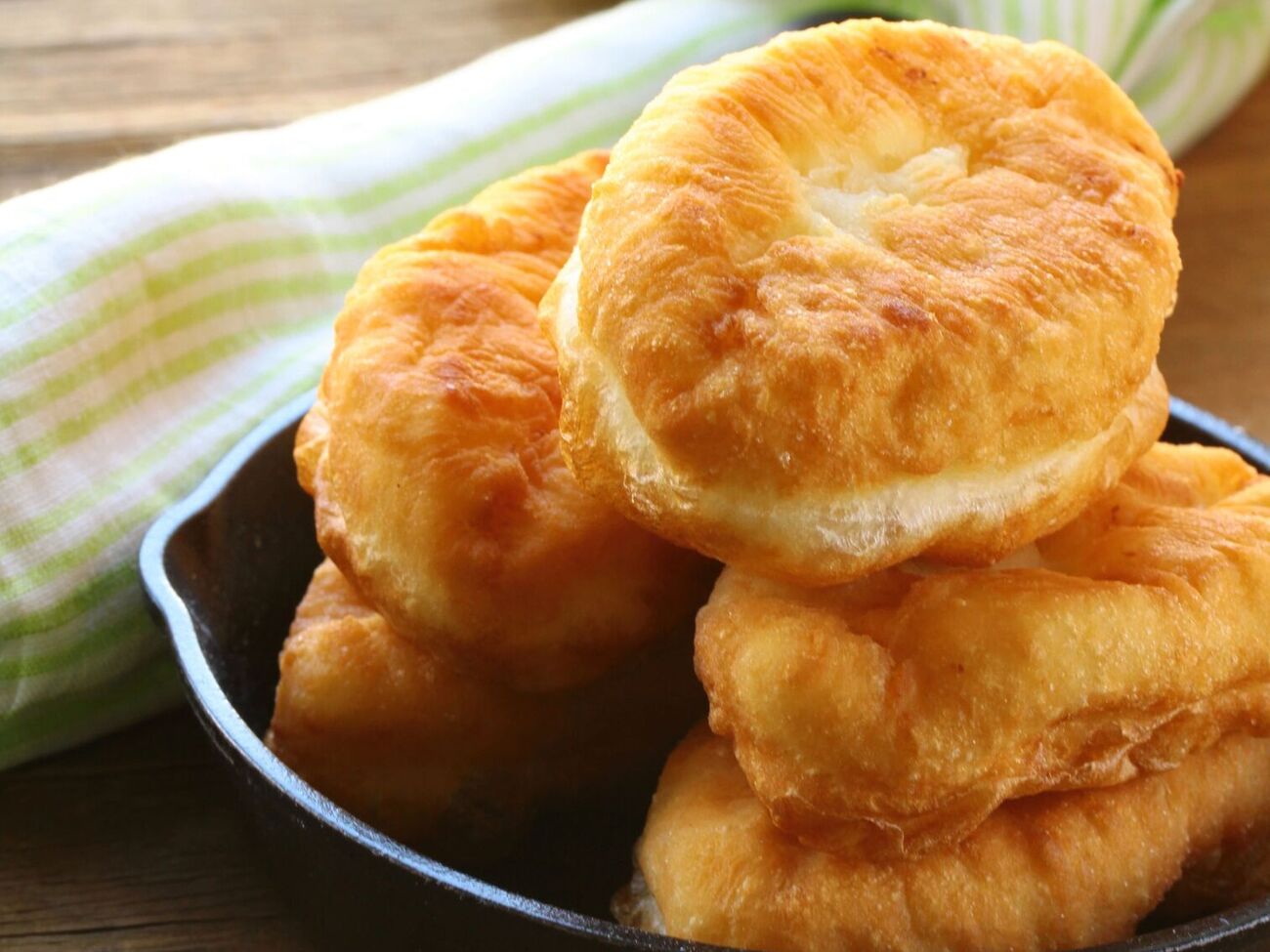 Перед замесом теста дайте ему отдохнуть 20 минут