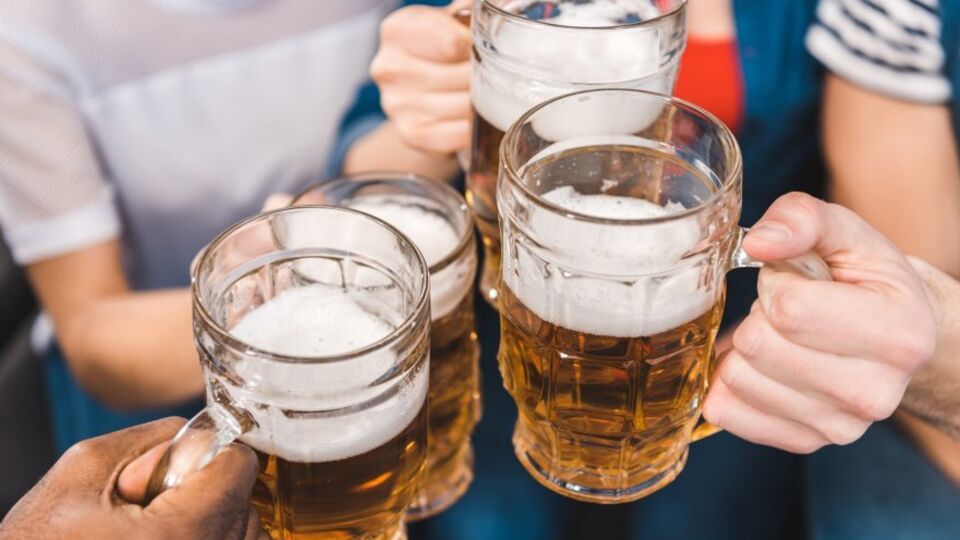 На федеральных выборах 2021 года явка в Дуйсбурге была 68,1%, в то время как средний показатель по Германии – 76,6%, напоминает Bild