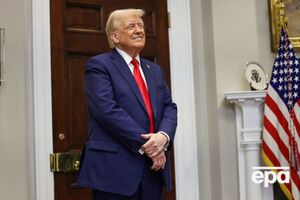 Белый дом будет продолжать "революционный медиаподход", который Трамп применил во время предвыборной кампании, заявила пресс-секретарь