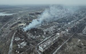 Российские оккупанты ежедневно атакуют Часов Яр