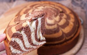 Мармуровий кекс можна приготувати за класичним і за пісним рецептом