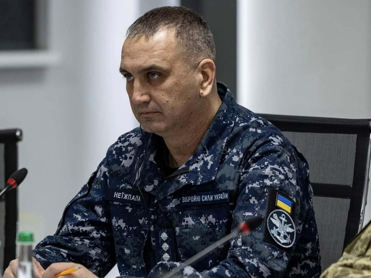 Черноморский флот РФ вынужден был отвести большинство своих боевых кораблей в Новороссийск, отметил Неижпапа