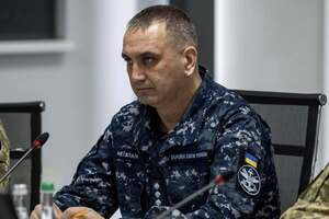 Черноморский флот РФ вынужден был отвести большинство своих боевых кораблей в Новороссийск, отметил Неижпапа