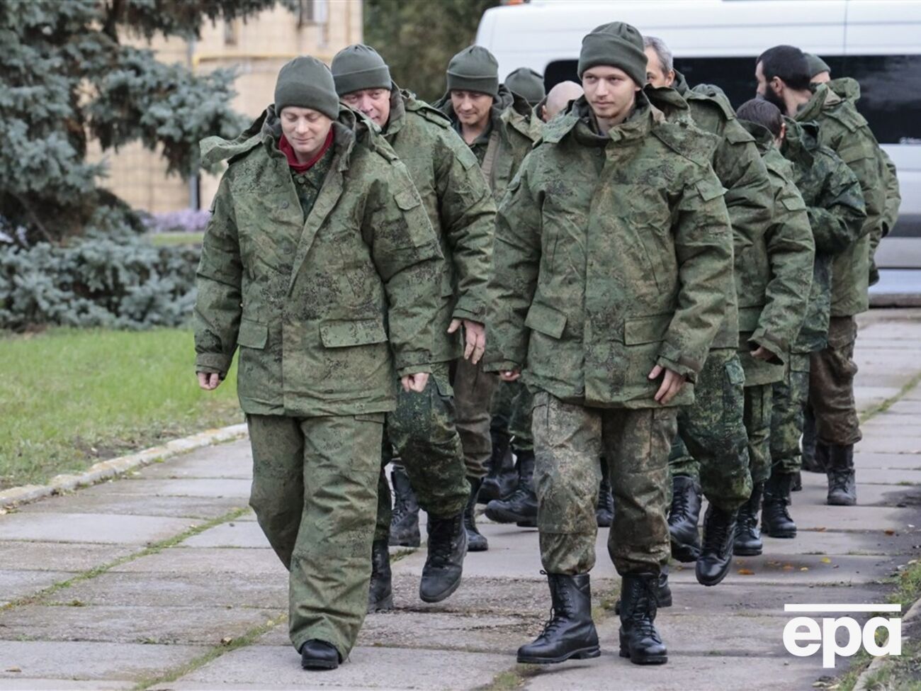 В ЦНС отметили, что оккупанты привлекают потенциальных контрактников выплатами