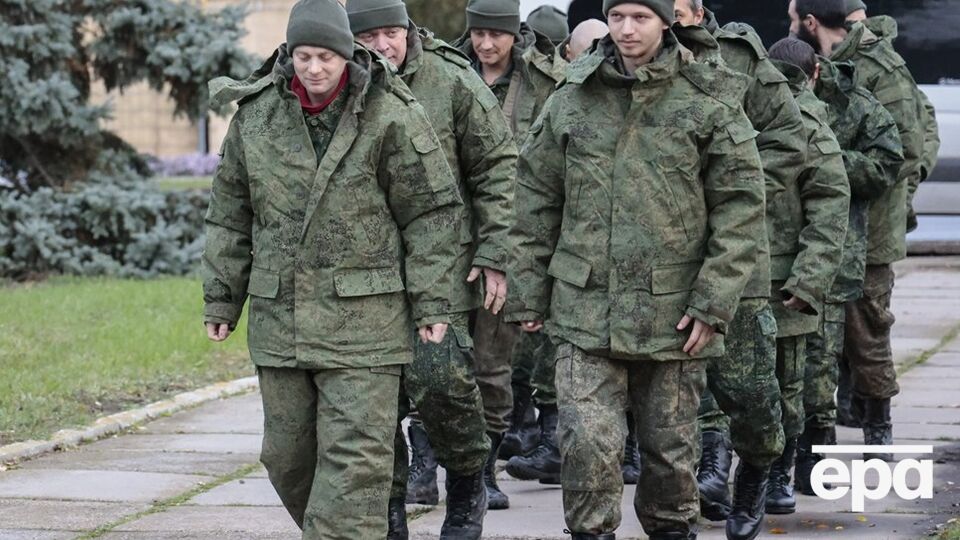 В ЦНС отметили, что оккупанты привлекают потенциальных контрактников выплатами