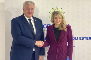 Сибига рассказал, что они с Жоли поговорили о хорошем прогрессе украинско-канадского партнерства в 2024 году