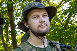 "Благодаря этому поступку мы наконец начали говорить на всех уровнях об этой проблеме", считает военный