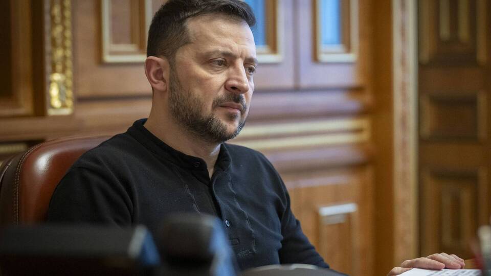 Зеленський (на фото) обговорив з Ауном посилення двосторонньої співпраці між Україною й Ліваном