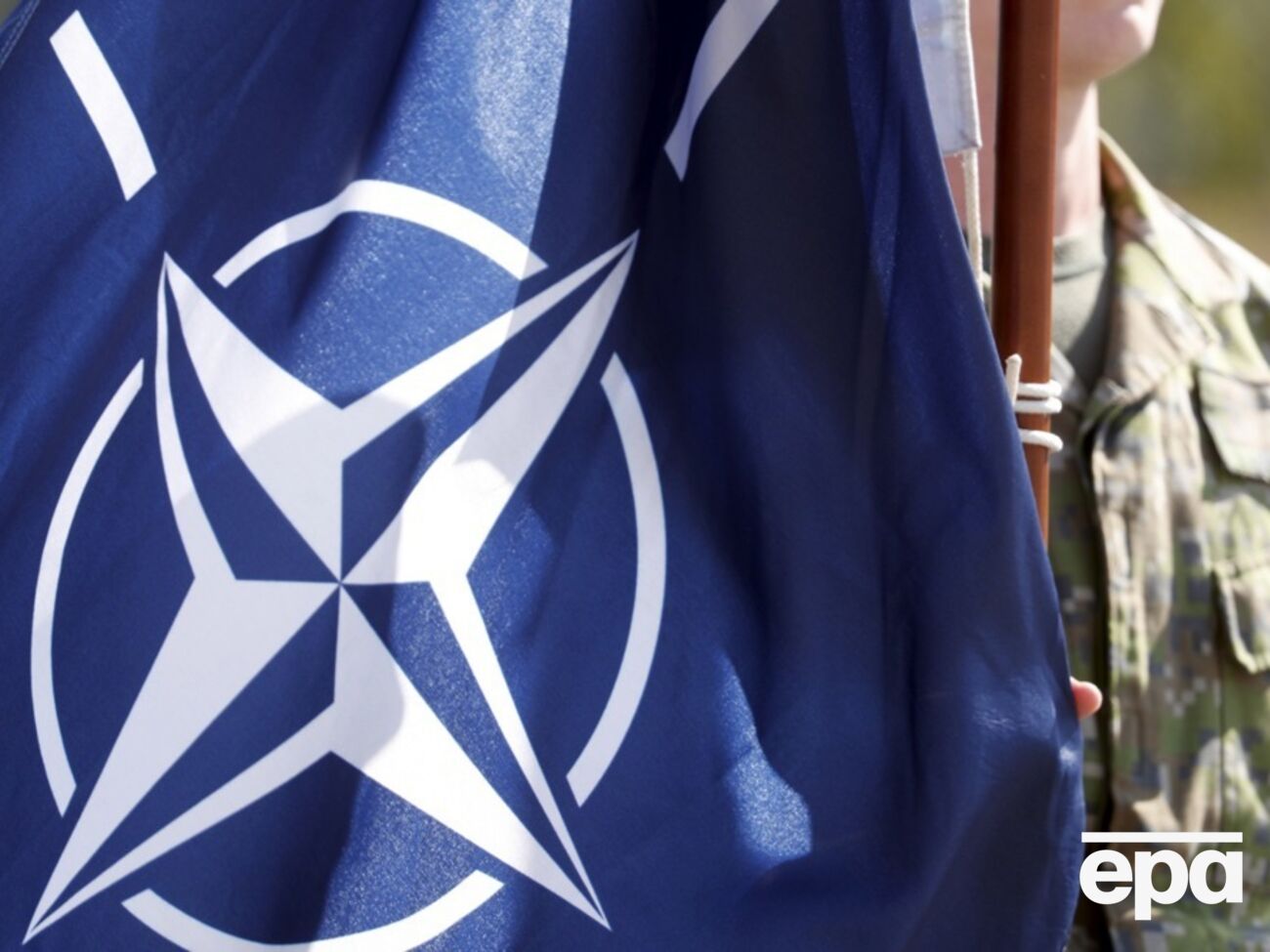 США могли бы усилить присутствие в Арктике как член НАТО, считают в Альянсе