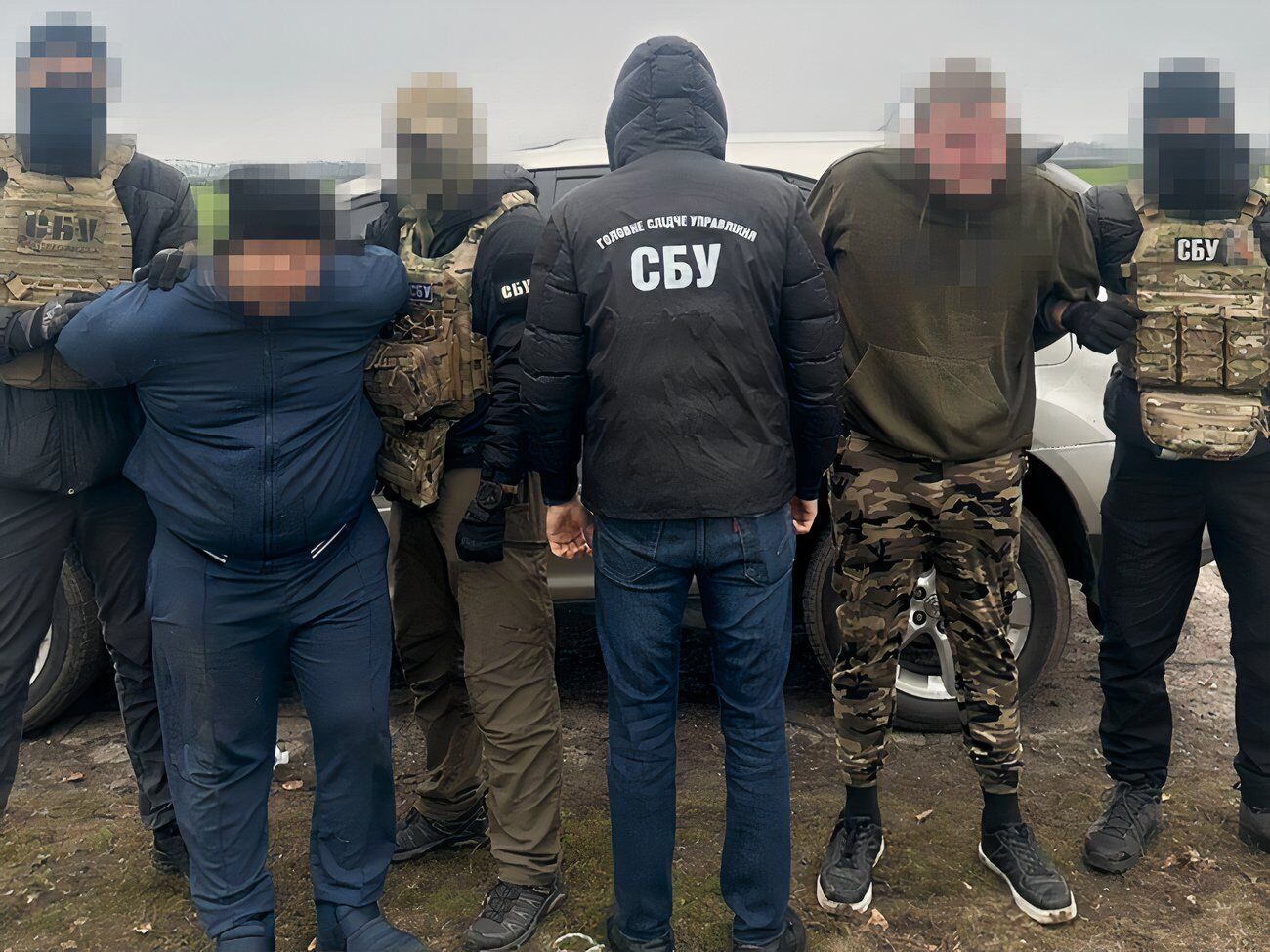 За даними слідства, посадовець планував усунути власника місцевої агрокомпанії для заволодіння його бізнесом