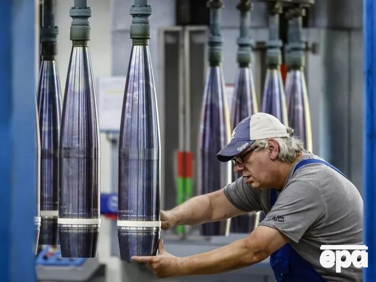 За словами міністра закордонних справ Чехії Яна Ліпавського, це питання політичної волі