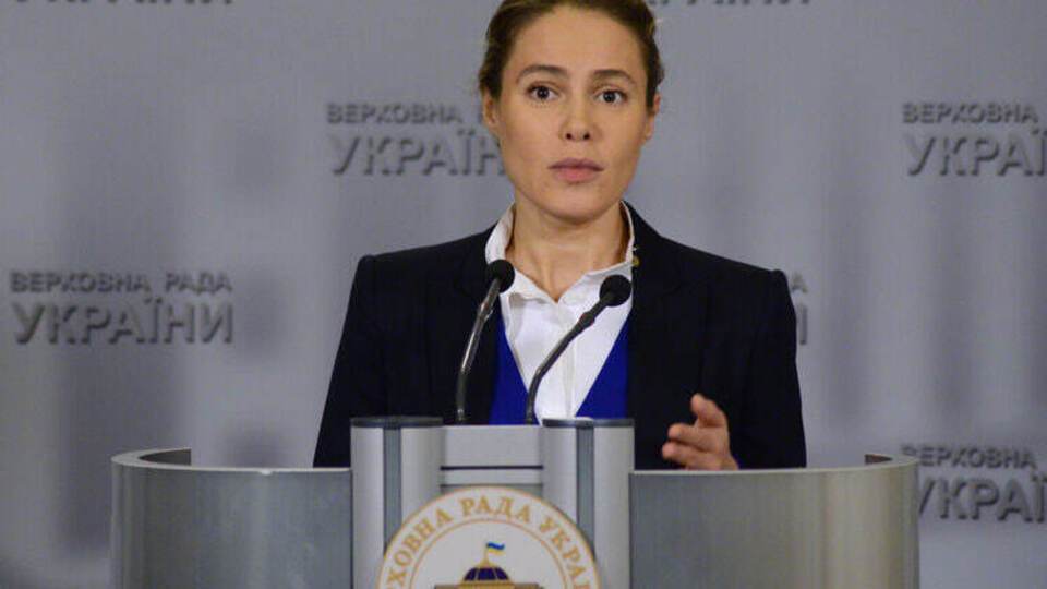 Королевскую, вероятно, не удалили из рабочего чата депутатской группы переименованной ОПЗЖ в Верховной Раде Украины