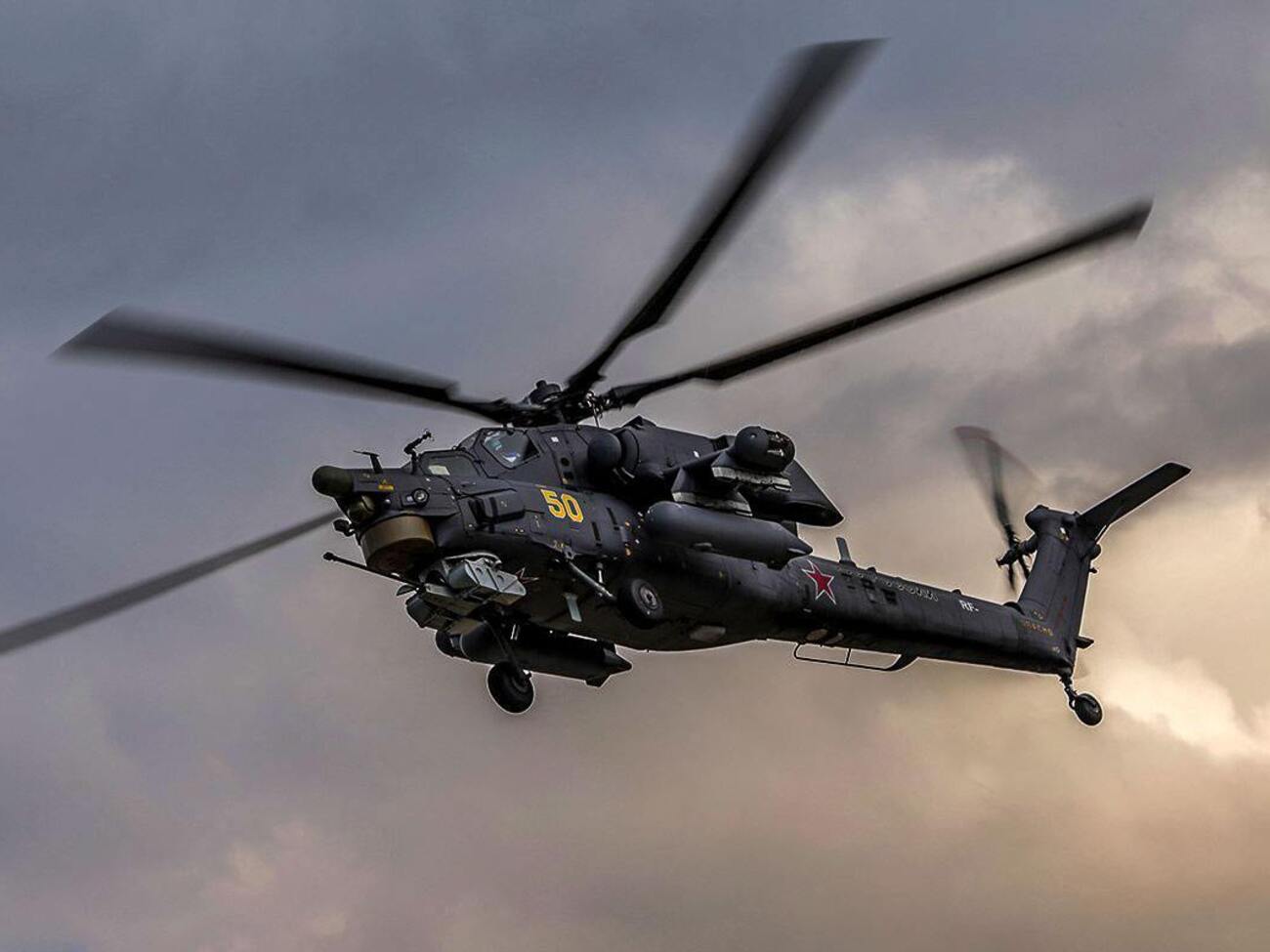 1 января российский Ми-28 упал и загорелся в Воронежской области, проинформировали СМИ