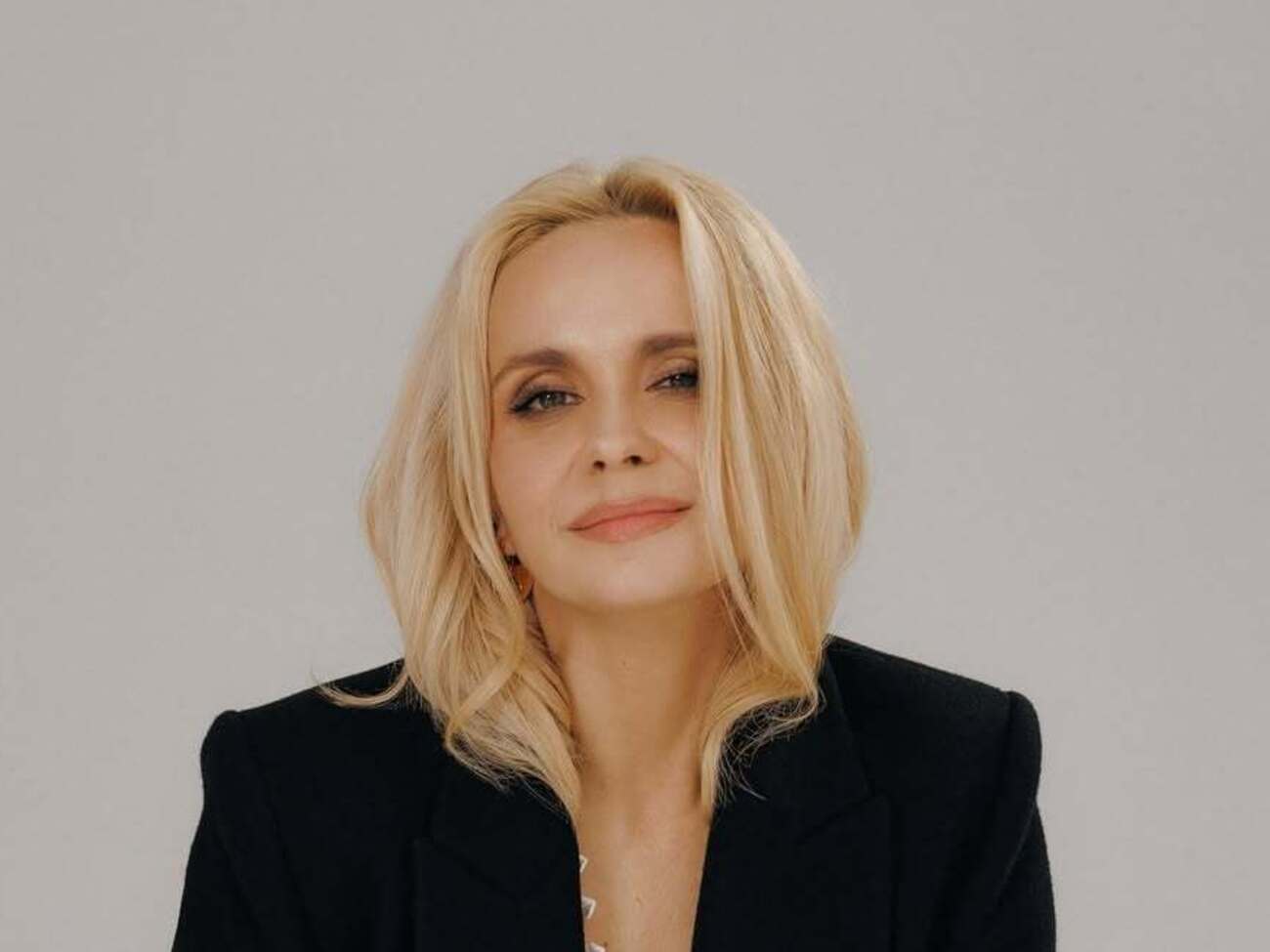 Ребрик родилась в 1981 году в Черновцах