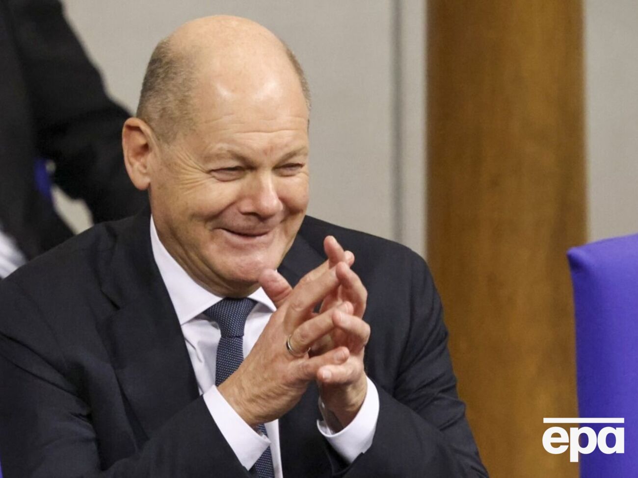 Генсек партии назвал сообщение о якобы запланированной встрече немецкого и российского политиков "крайне проблематичным, подлым и вероломным"