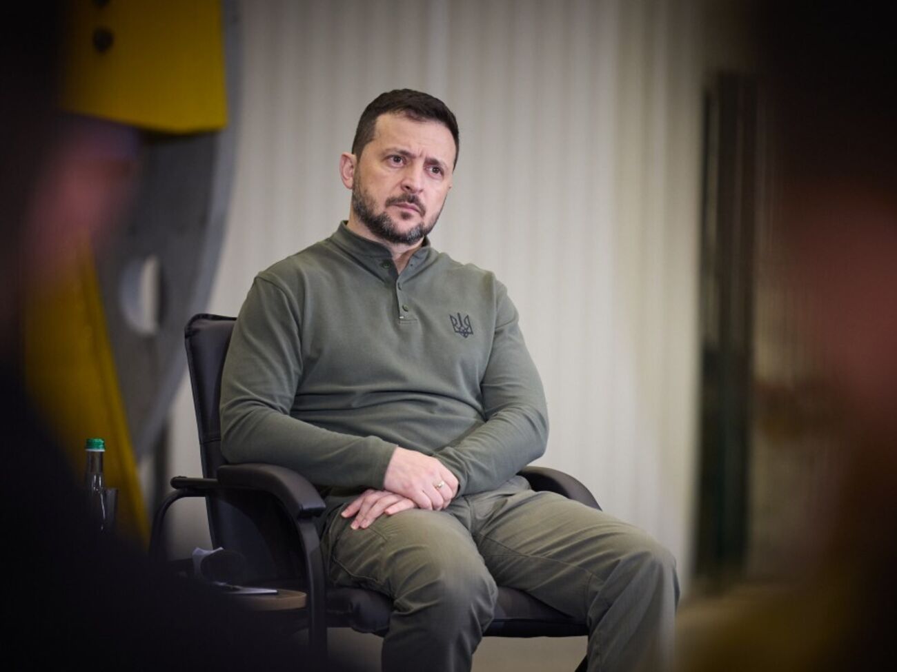 Розмовляти завжди потрібно з тим, хто чує, наголосив Зеленський