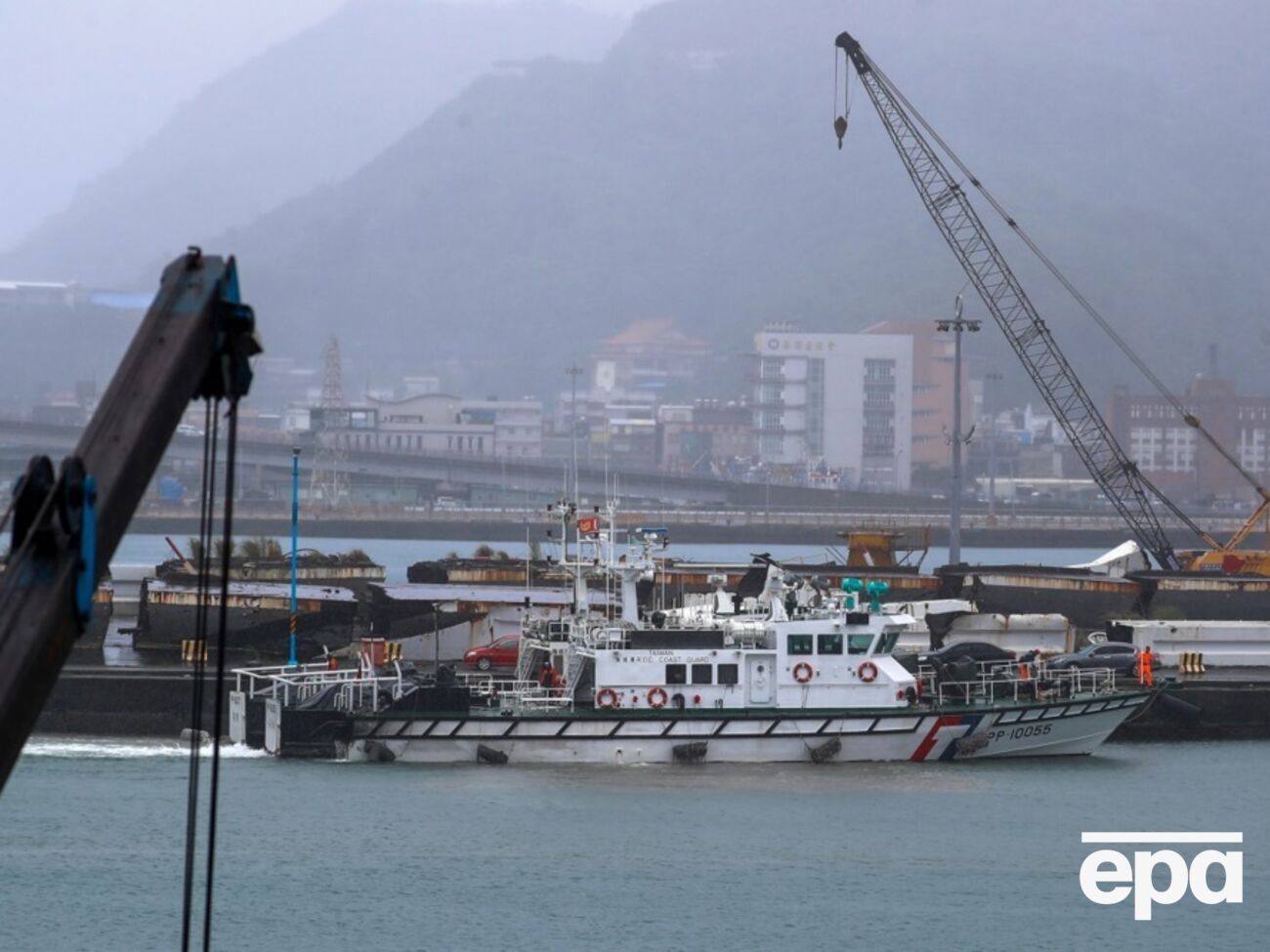 Берегова охорона Тайваню заявила, що китайське судно протягло якір на місці розриву кабелю