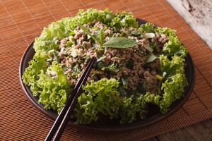 Фарш предварительно обжаривают