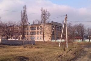 В Доброполье во время прогулки на части кассетного боеприпаса подорвались два 11-летних мальчика