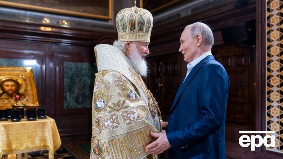 Освященные крестики и иконы с инициалами нелегитимного президента РФ передадут оккупантам на передовую
