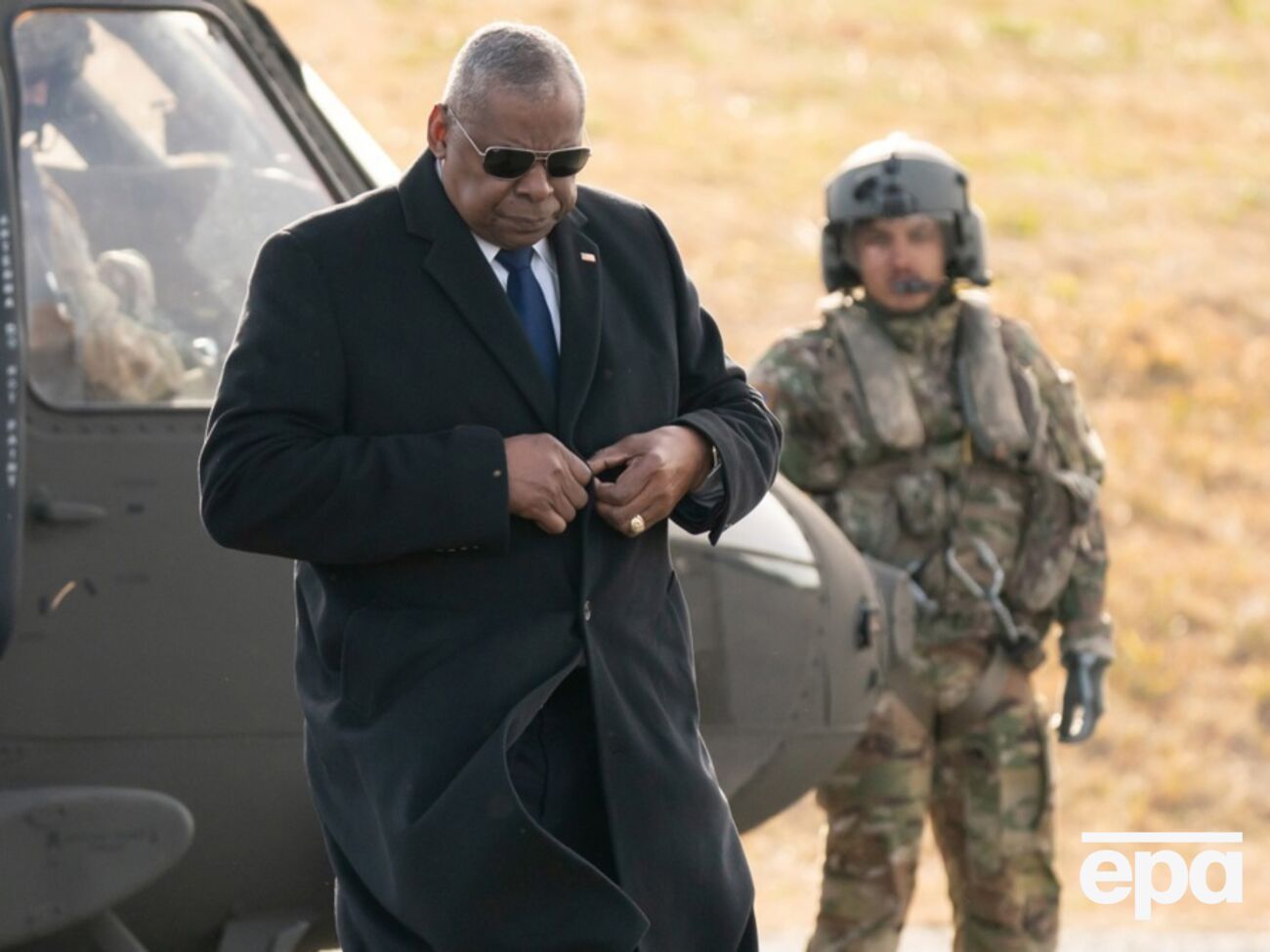 Остін особисто летить на 25-ту зустріч "Рамштайну" зі США