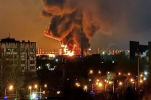 Українські дрони поцілили по сховищу авіапалива