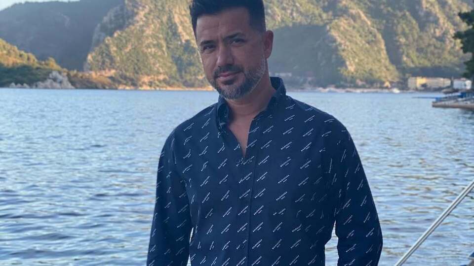 Налчаджиоглу отдыхает за границей