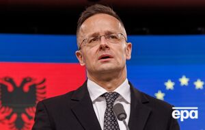 Закрытие газовых или нефтяных маршрутов неприемлемо и противоречит ожиданиям, связанным с евроинтеграцией, считает Сийярто