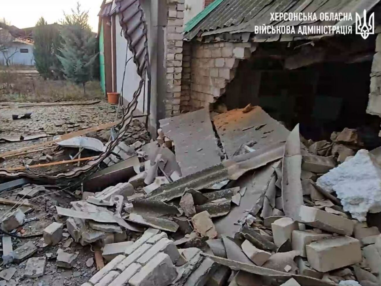 Минулої доби дрони окупантів убили жителя Берислава й поранили ще трьох місцевих