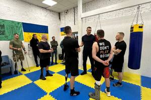 Володимир Кличко відвідав поранених захисників країни