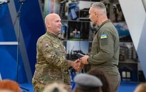 В рядах ВСУ служит более 150 тыс. киевлян, отметил Кличко