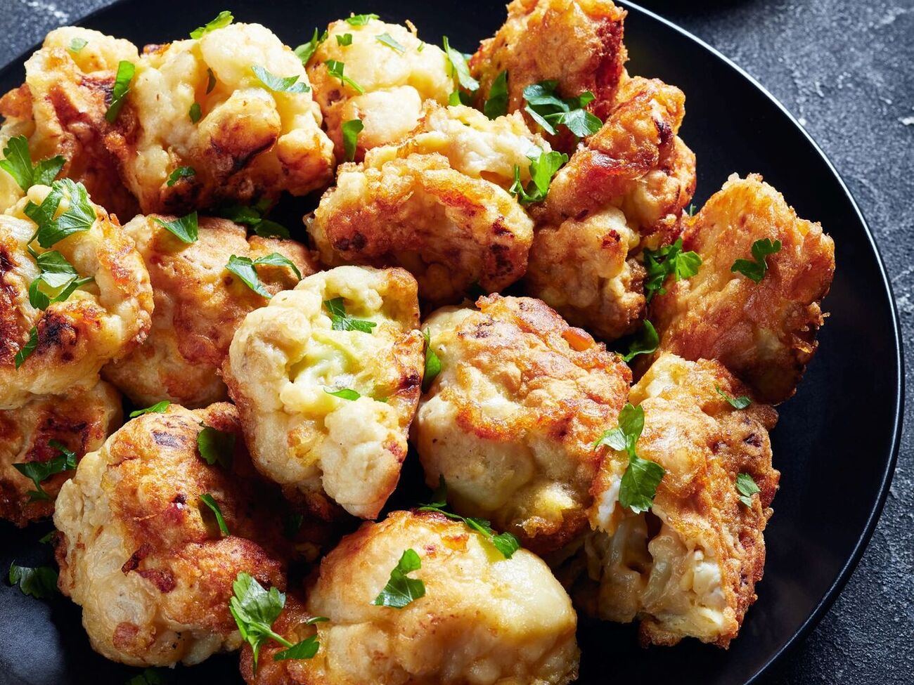 Для блюда возьмите 700 г цветной капусты