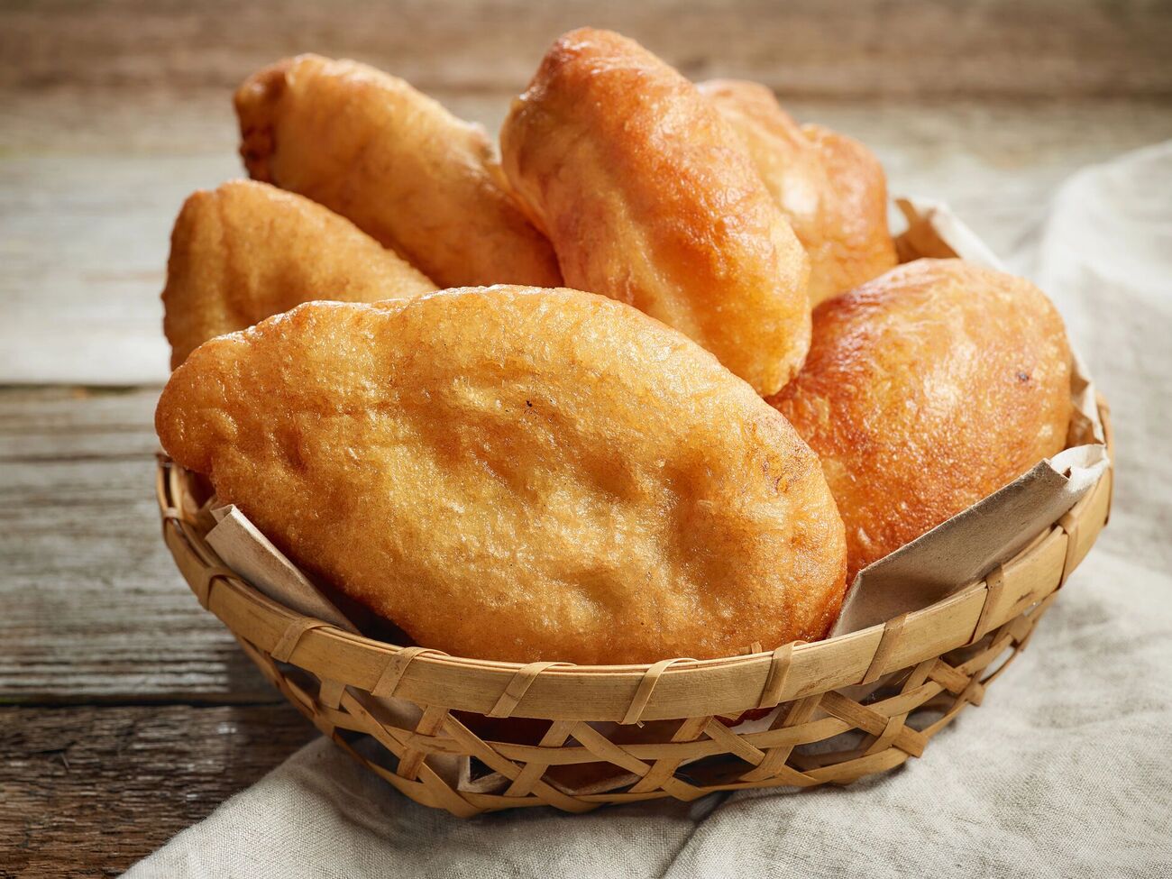 Пиріжки обсмажте на сковороді