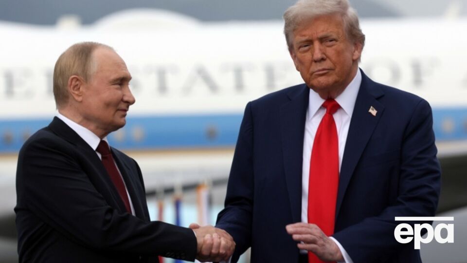 Путин отметил, что не ему решать, достойна ли Нобелевская премия достижений Трампа