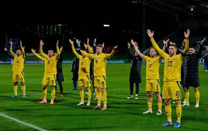 Болельщики в Рейкьявике увидели восемь мячей в матче Исландия – Украина