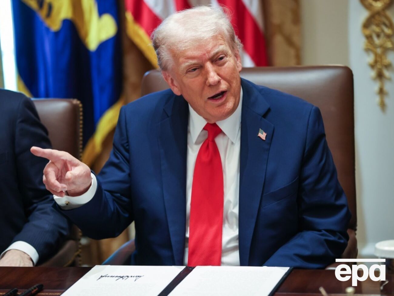 США запровадять заходи експортного контролю на все критичне програмне забезпечення, зазначив Трамп