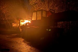 В результате атаки повреждены два транспортных средства энергетиков