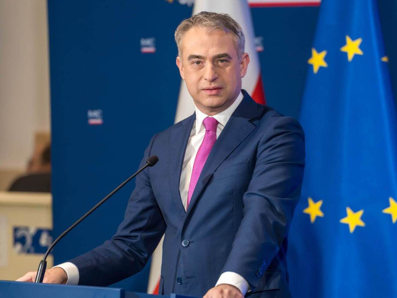 Як зазначив Гавковський, Польща щодня стикається з від 2 тис. до 4 тис. інцидентів, і від 700 до 1 тис. із них беруть у роботу