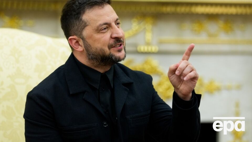 Разговор Зеленского с Трампом продлился около 30 минут, сообщили СМИ