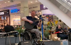 Заміга відмовився виконувати пісню російською мовою