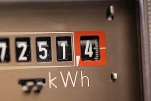 Предложенные изменения не ограничивают права потребителей, а устраняют лазейки для должников, отметили в ВЭА