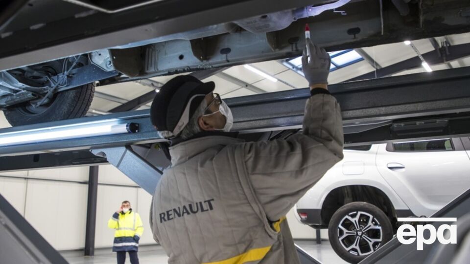 Renault прийшла на російський ринок на початку 1990-х років, нагадує The Moscow Times