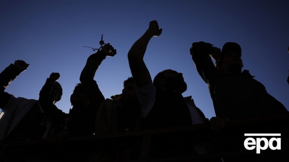 ХАМАС собирает заложников для передачи, пишут СМИ