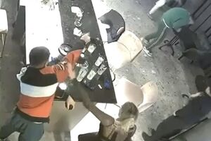 Конфликт в баре перерос в стрельбу