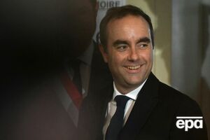 Новий уряд Лекорню проведе своє перше засідання 14 жовтня, проте опозиція вже готує атаку, ідеться у статті