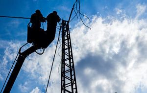 В каких областях Украины 13 октября 2025 года ввели экстренные и аварийные отключения света?