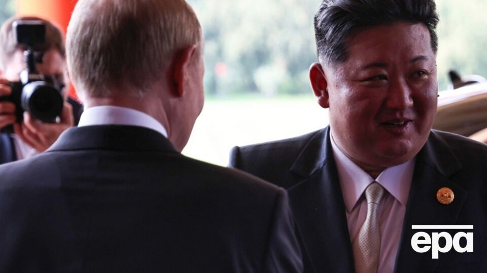 КНДР отримує від РФ "різні технології" для розроблення своїх підводних човнів