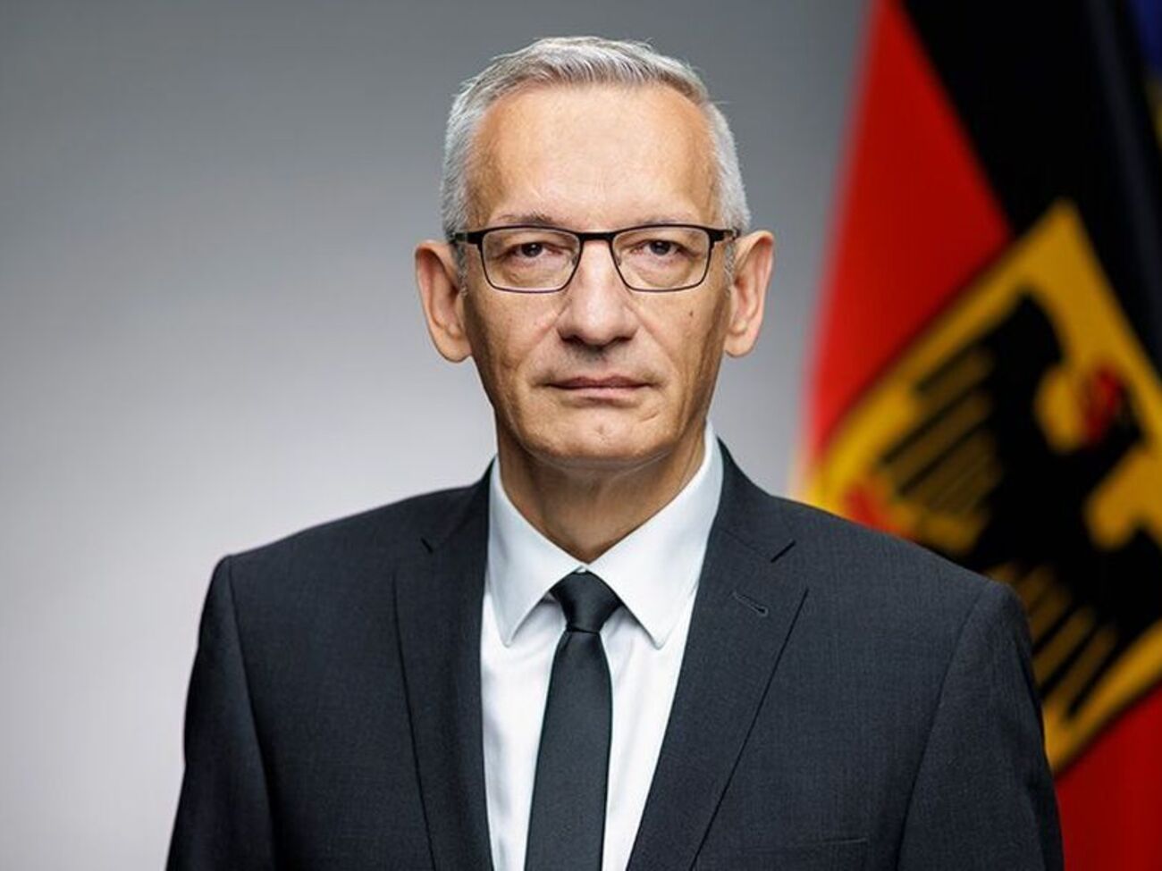 Йегер рассказал об опасности со стороны России